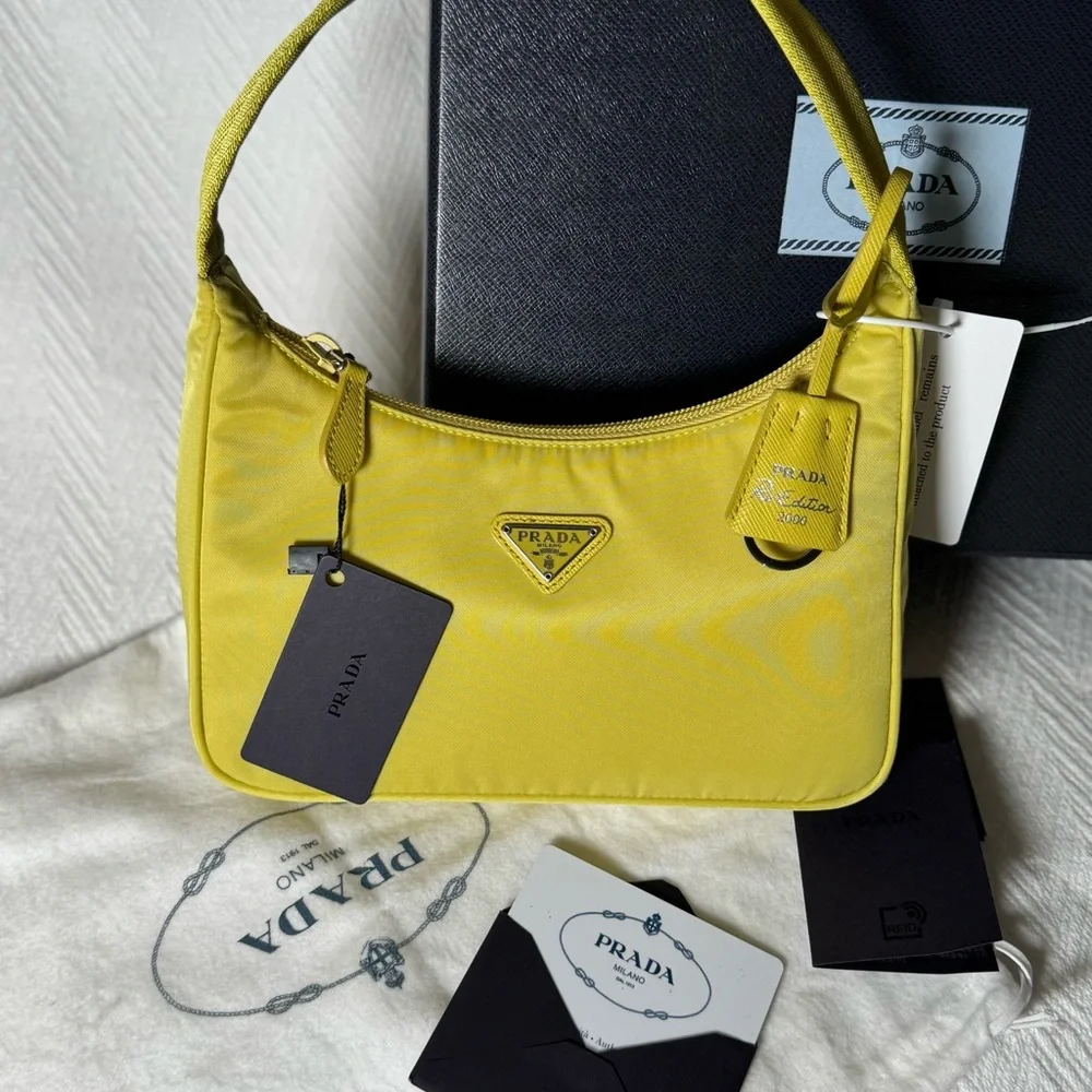 Prada re-edition 2000 re-nylon pineapple yellow Shoulder - Picture 1 of 5